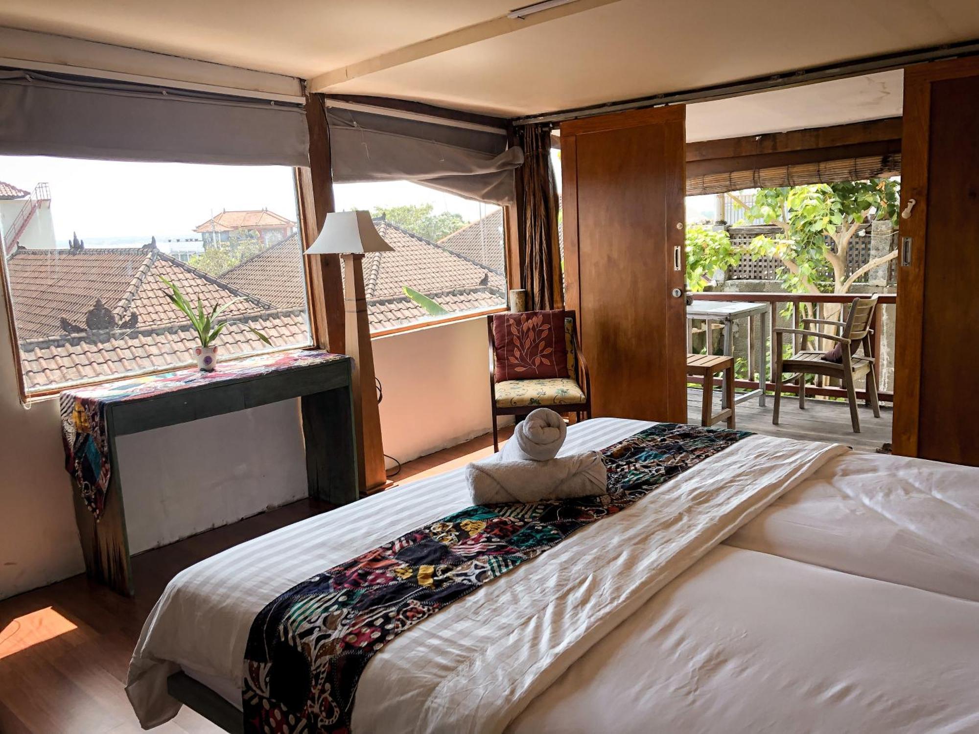 The Tree House Bed & Breakfast Nusa Dua  Bagian luar foto